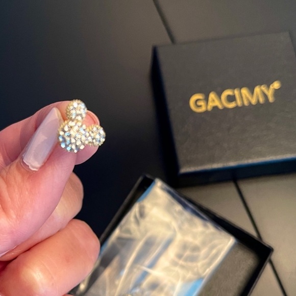 Earrings- crystal mouse on gold tone by Gacimy NIB - Picture 4 of 5